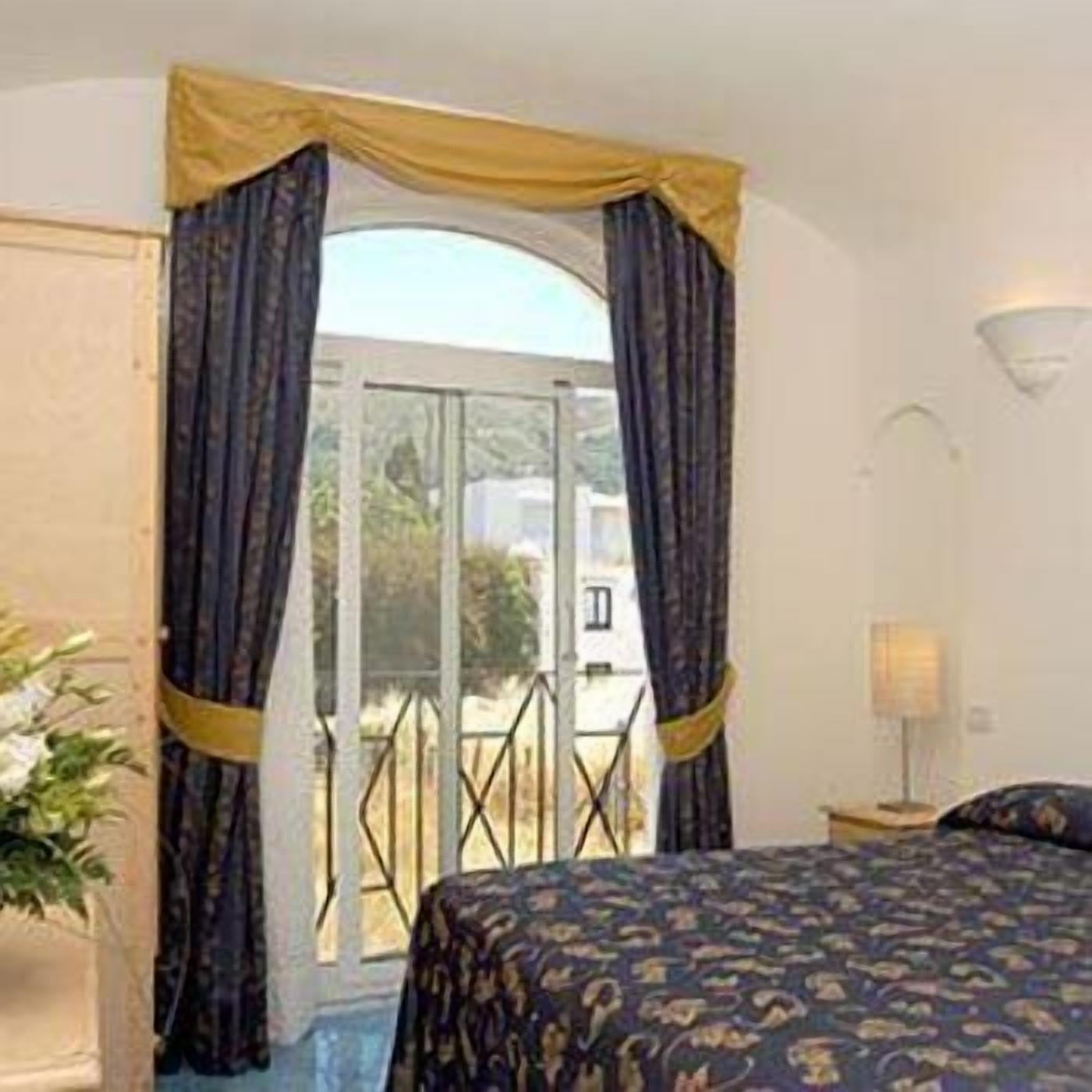 Hotel Bussola Anacapri  Buitenkant foto