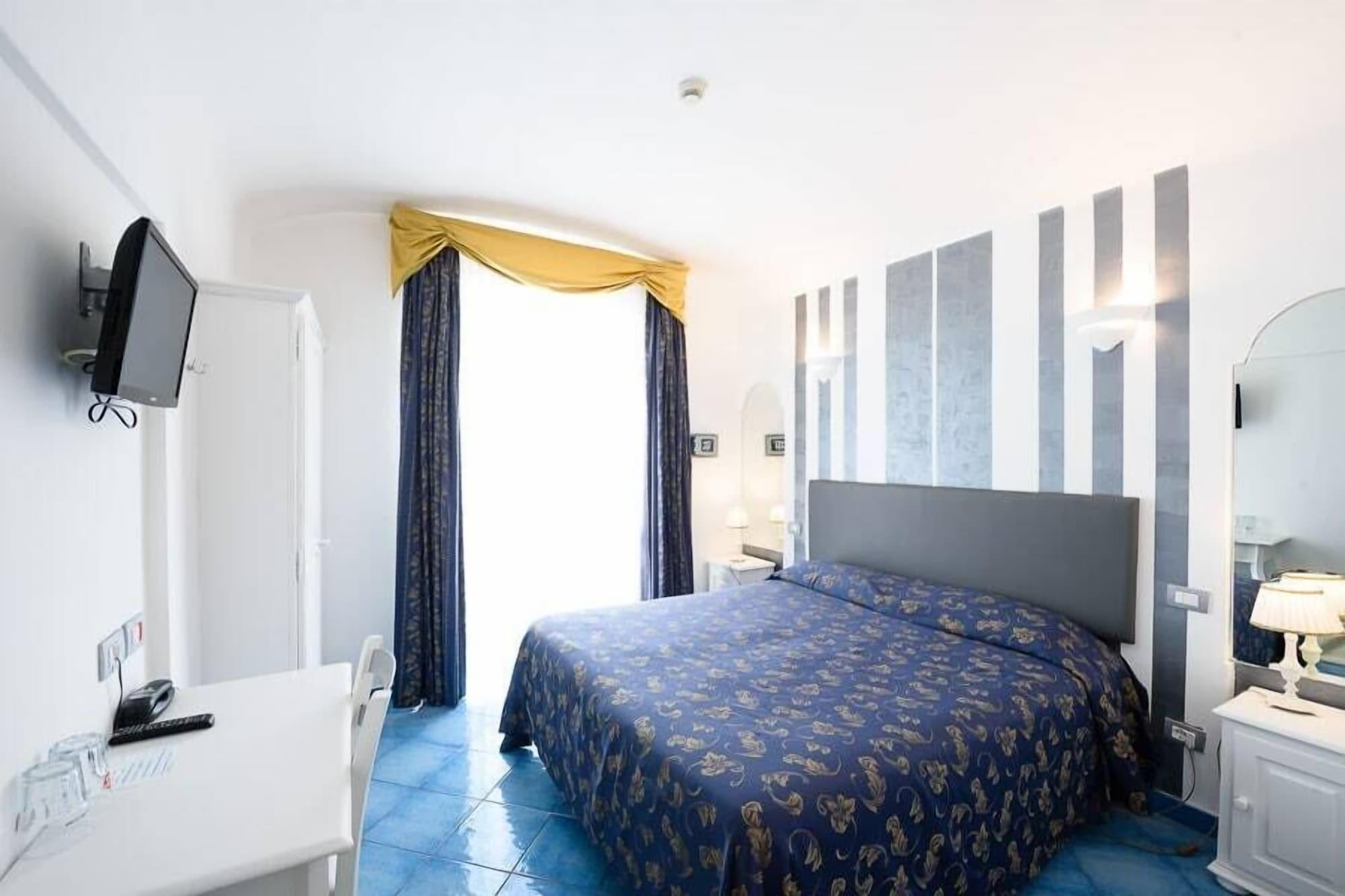 Hotel Bussola Anacapri  Buitenkant foto
